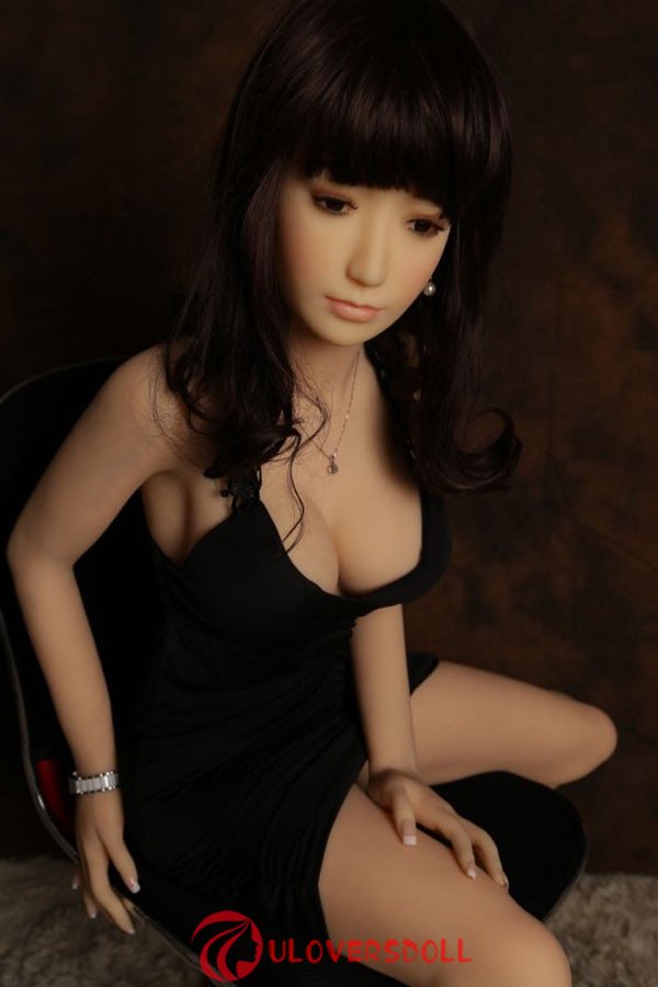 Elsie : 142cm Round Big Tits Japanese Adult Size Sex Doll