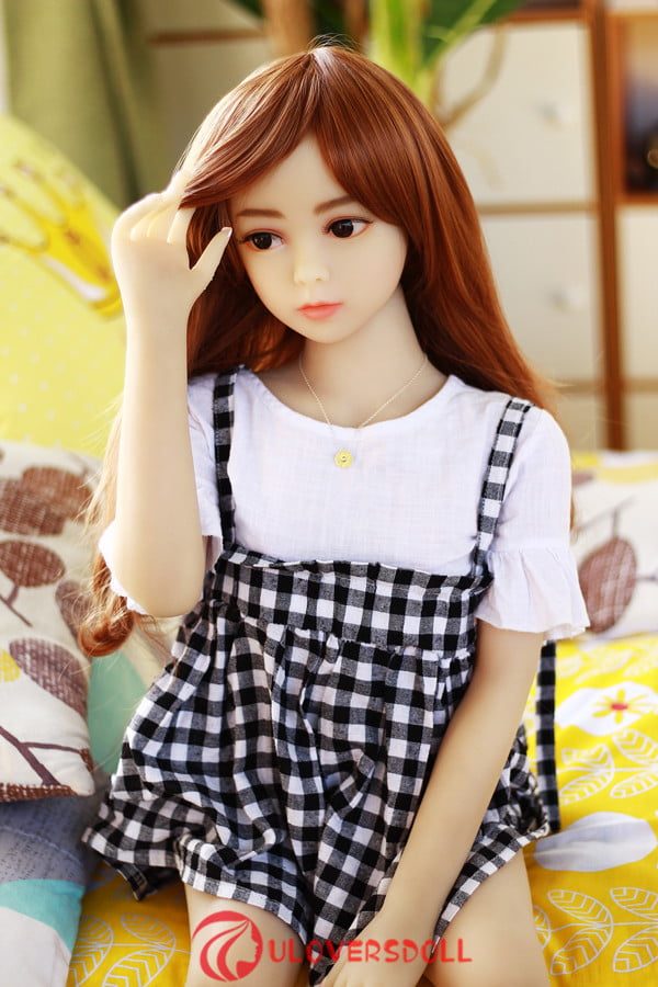 Xiaoxin: 100cm petite Chinese girl flat chest A cup sex doll
