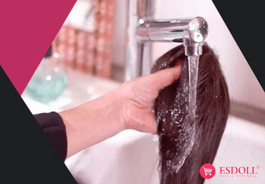 Sex doll wig cleaning method