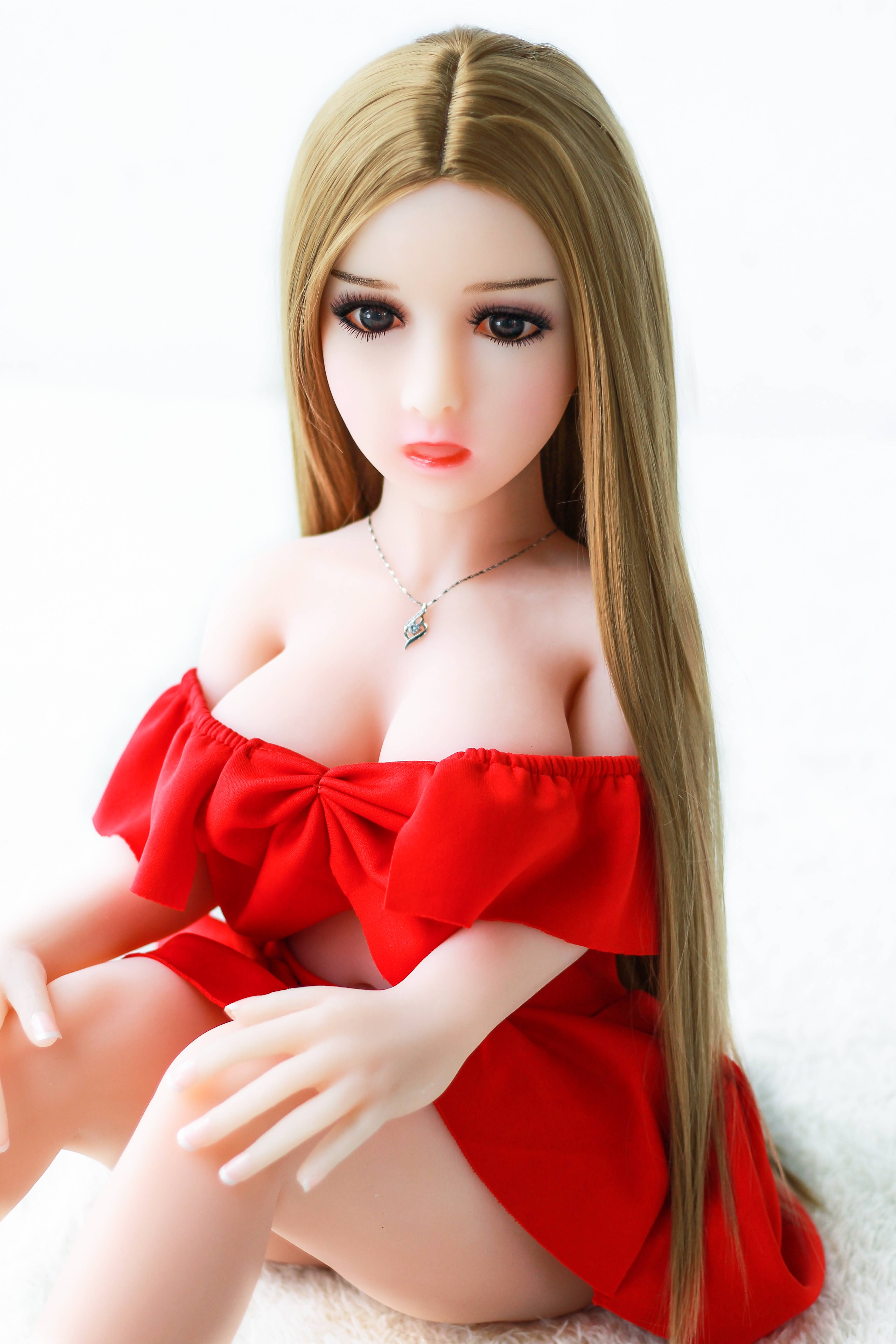 Manufacturer of real love dolls