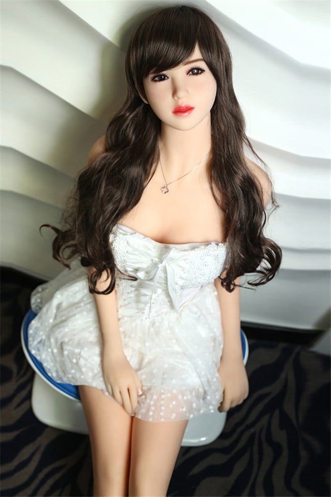 Sex with blow doll
