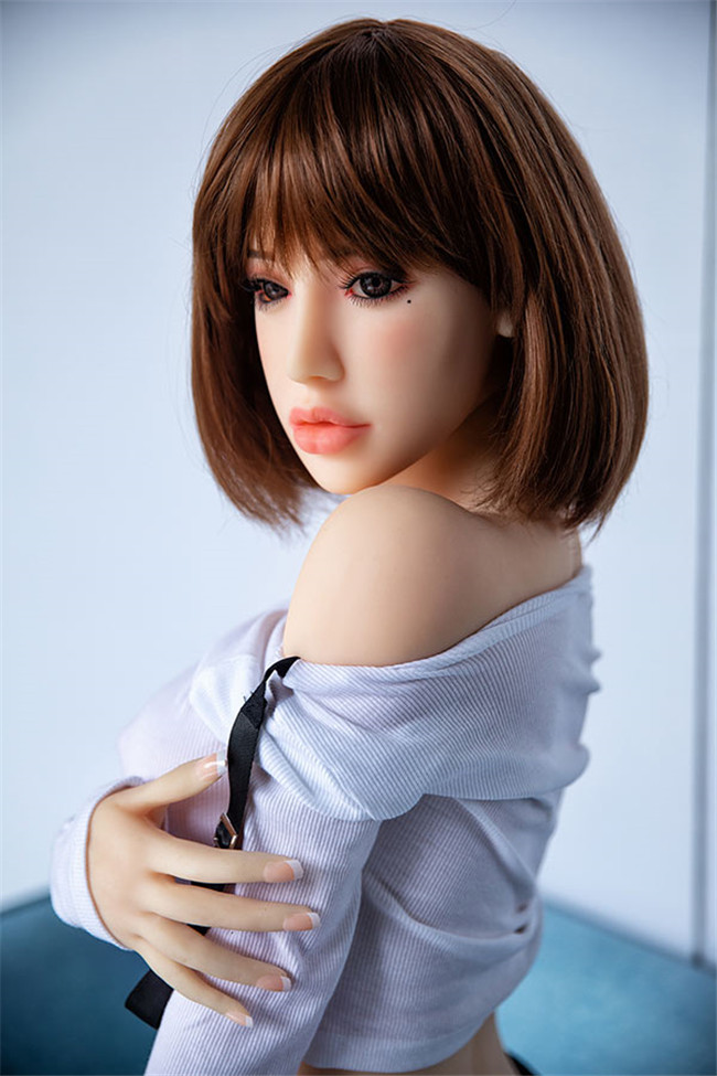 Inflatable sex doll