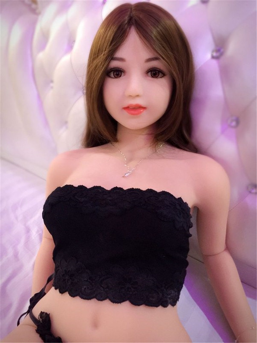 hyper realistic sex dolls