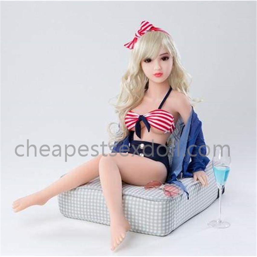 Dollfie sex doll