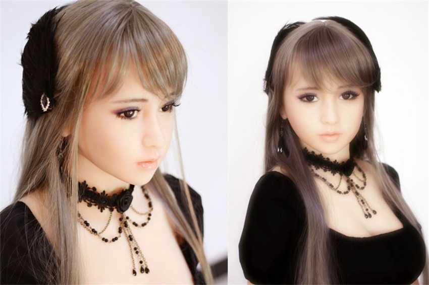 Love me like I'm dolls