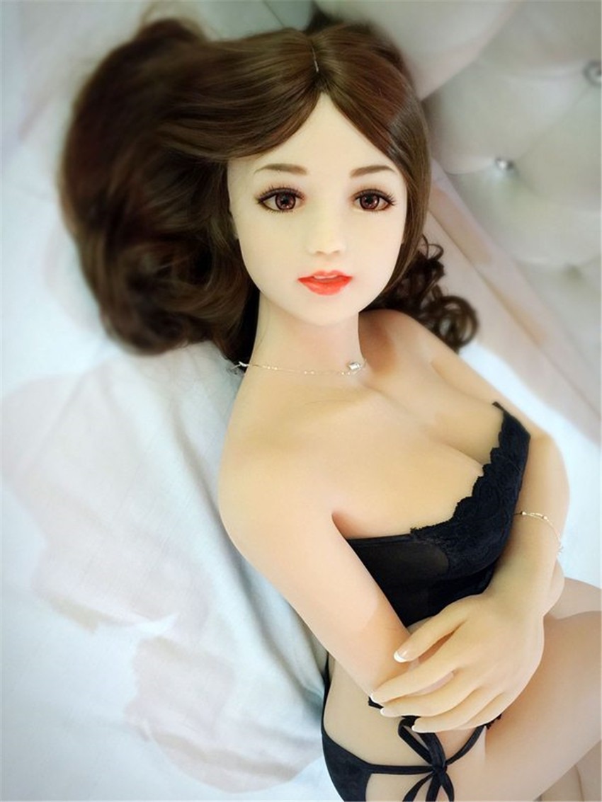 weight of the sex doll