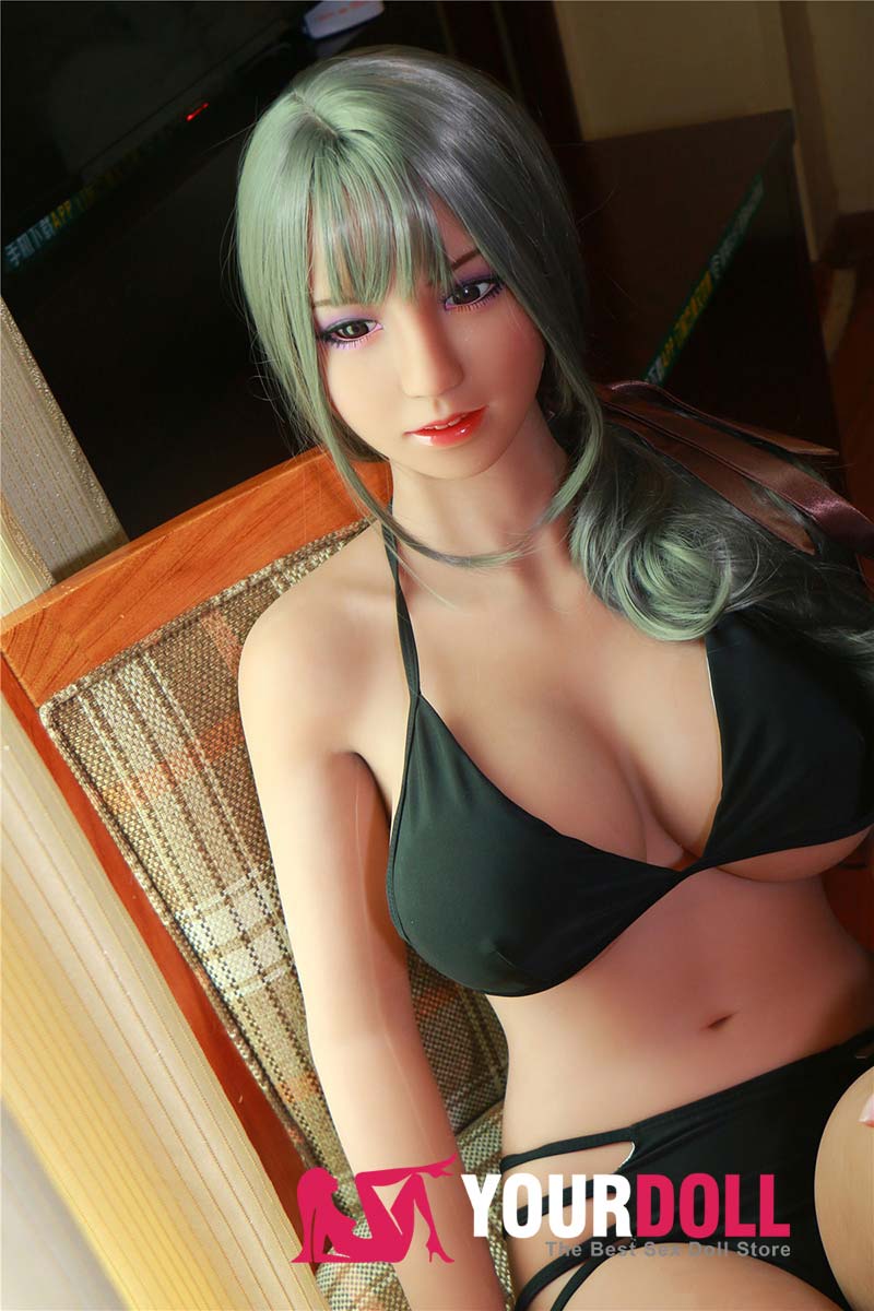 Lolita love doll