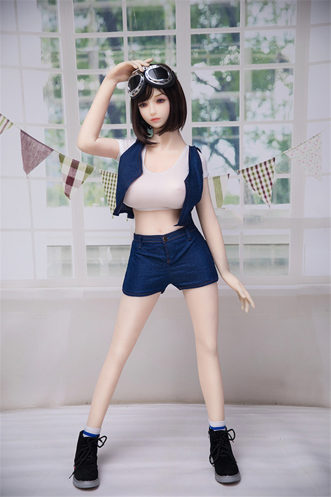 h cup sex doll